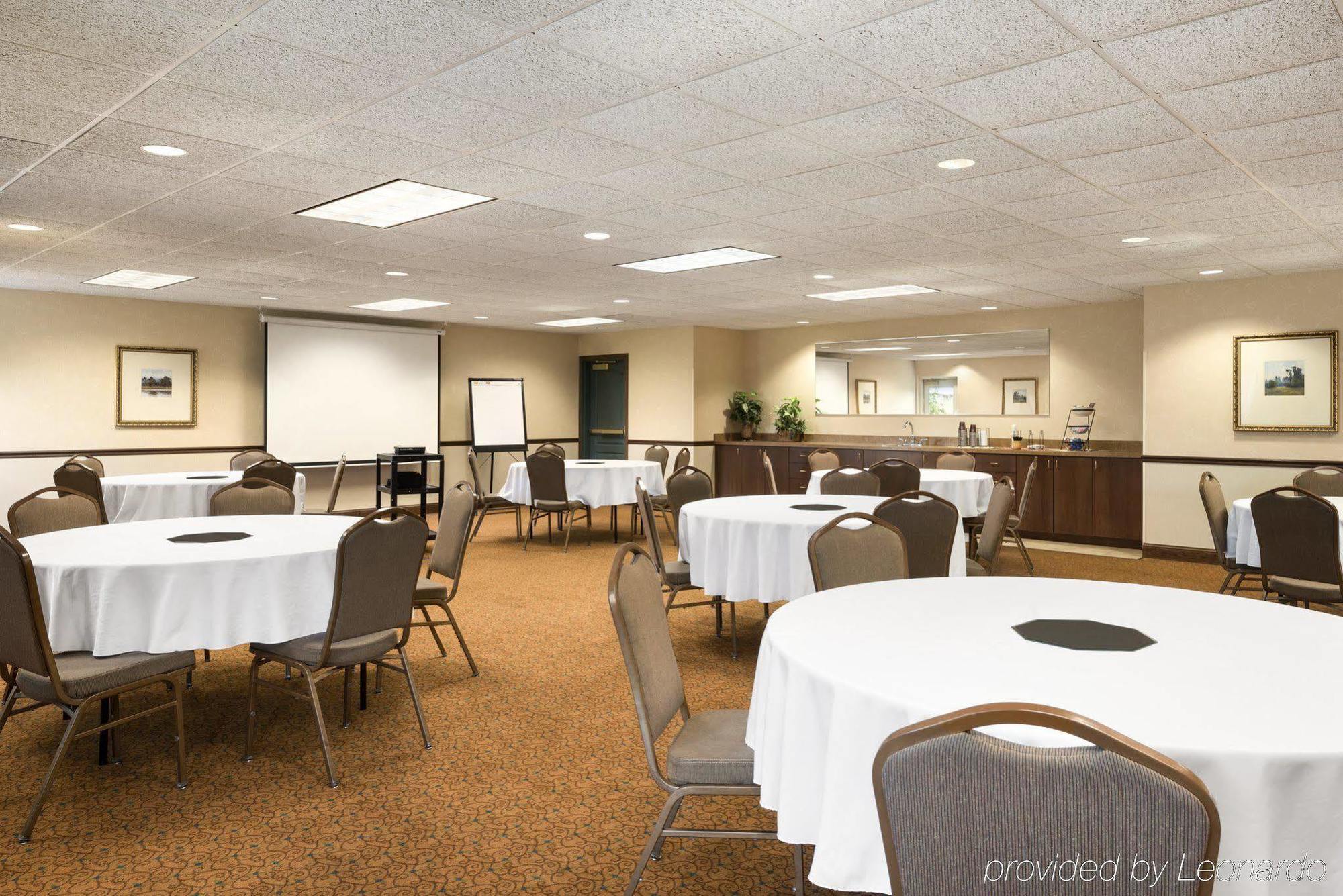 Country Inn & Suites By Radisson, Shoreview-Mounds View, Mn Екстер'єр фото